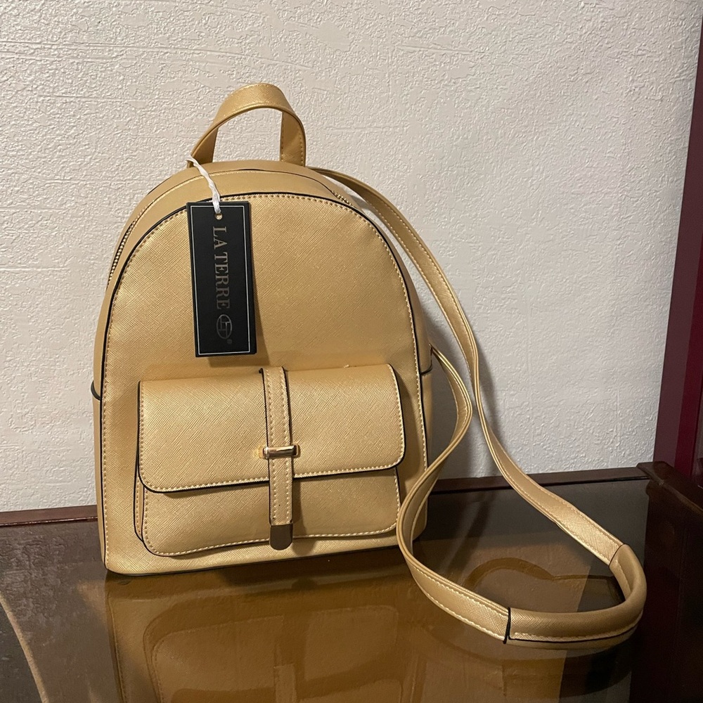LA TERRE yellow bag